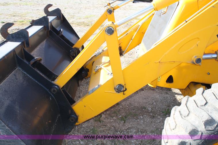 image for item 4880 2006 JCB 214 backhoe