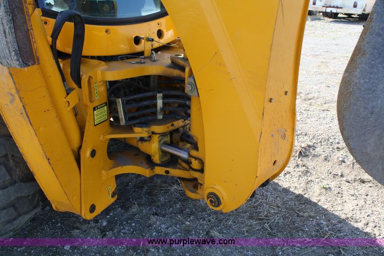 image for item 4880 2006 JCB 214 backhoe
