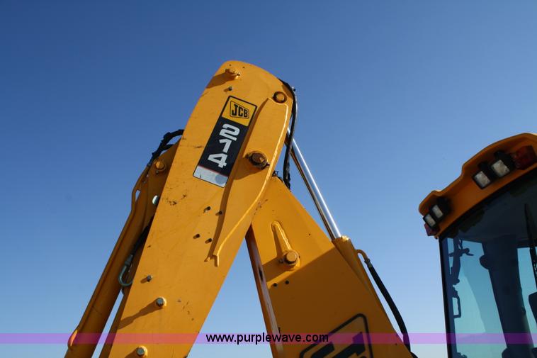 image for item 4880 2006 JCB 214 backhoe