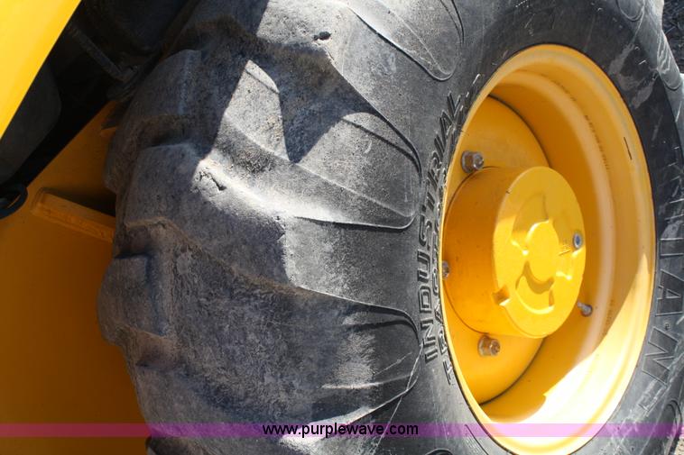 image for item 4880 2006 JCB 214 backhoe