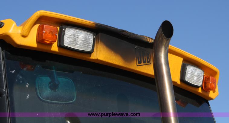 image for item 4880 2006 JCB 214 backhoe