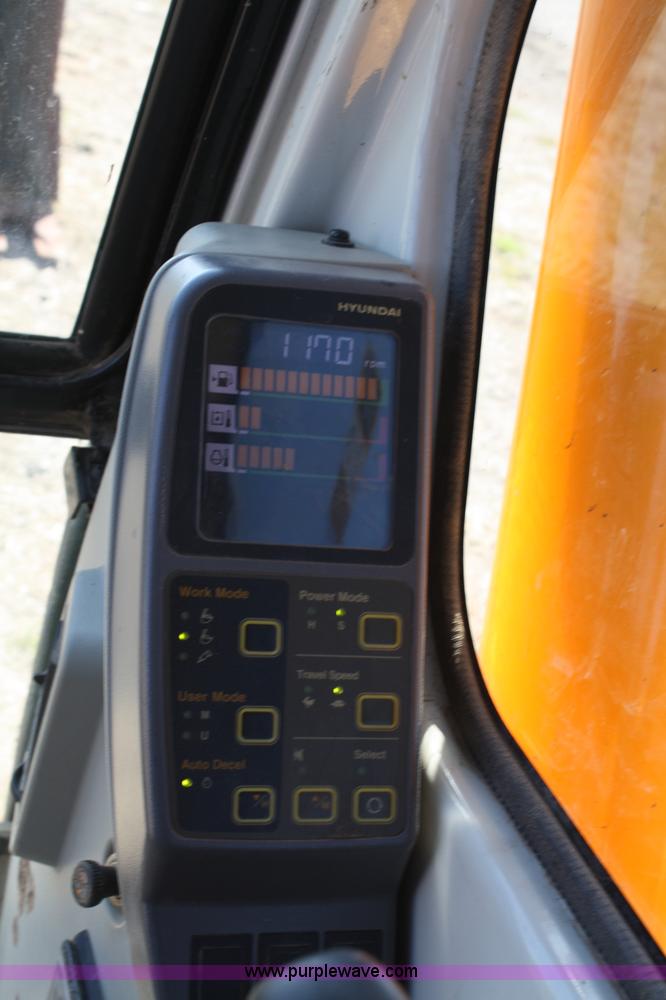 image for item 4881 2005 Hyundai 210 LC7 excavator