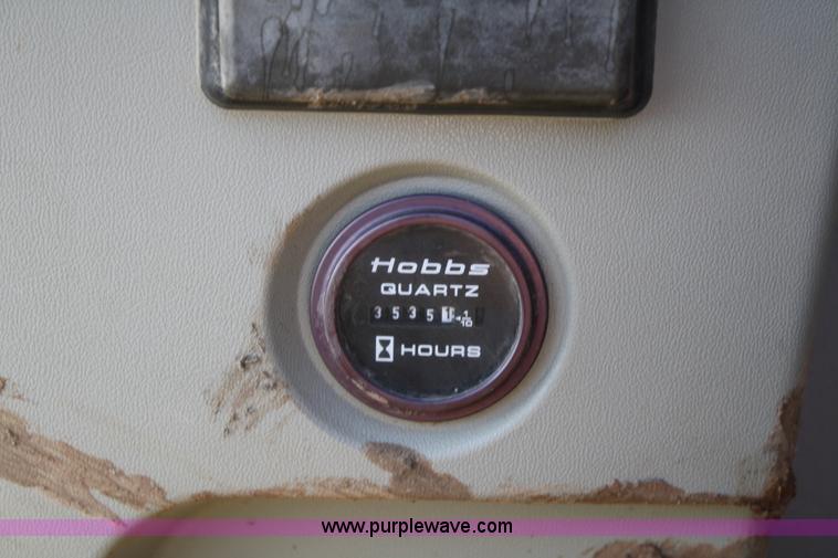 image for item 4881 2005 Hyundai 210 LC7 excavator