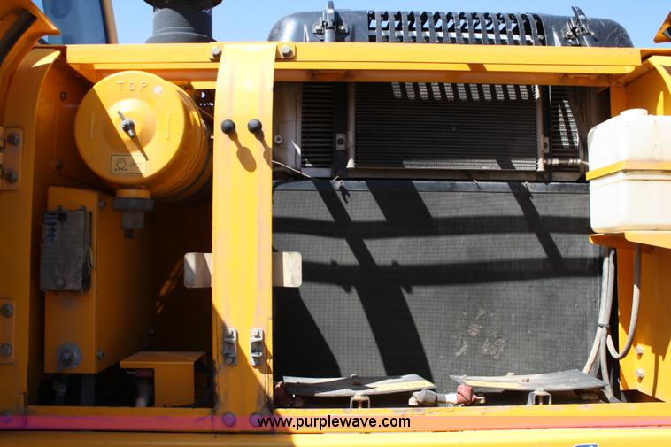 image for item 4881 2005 Hyundai 210 LC7 excavator