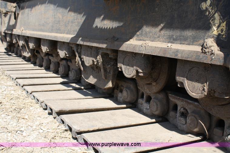 image for item 4881 2005 Hyundai 210 LC7 excavator