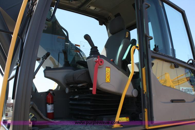 image for item 4884 2007 Volvo EC290CL excavator