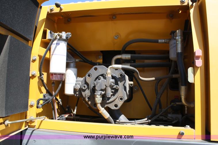 image for item 4884 2007 Volvo EC290CL excavator