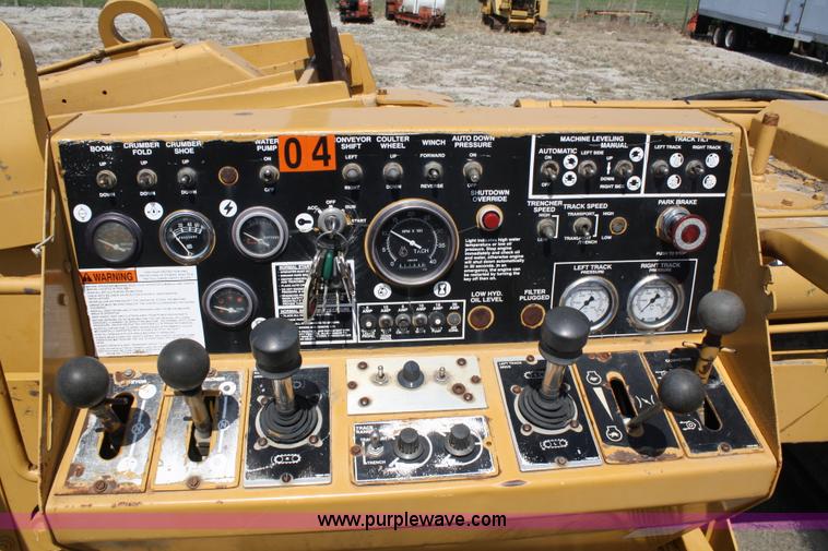 image for item 4885 1989 Vermeer T650 trencher