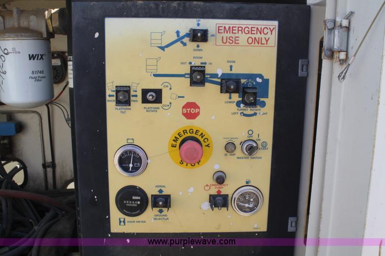 image for item 4890 1998 Terex TB50 boom lift