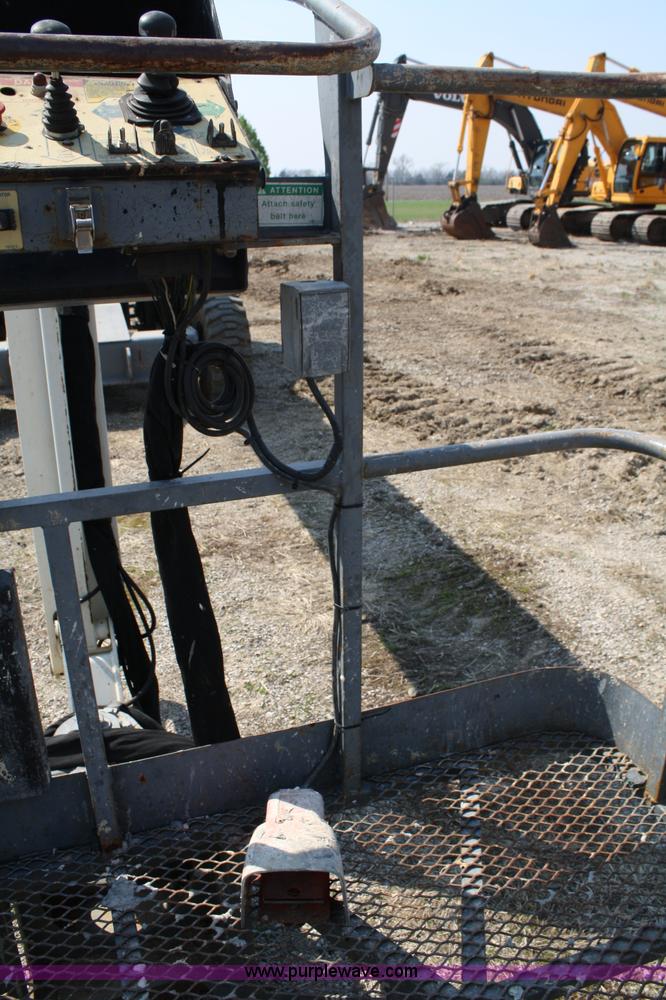 image for item 4890 1998 Terex TB50 boom lift