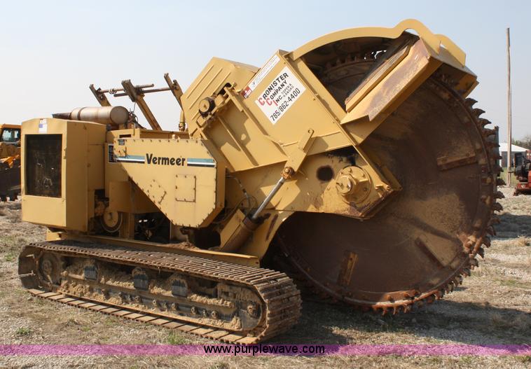 image for item 4891 1990 Vermeer T600D rock saw