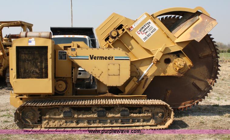 image for item 4891 1990 Vermeer T600D rock saw