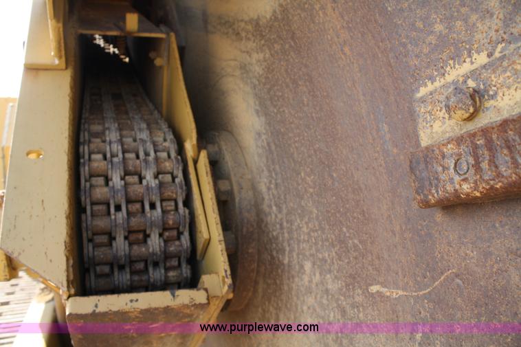 image for item 4891 1990 Vermeer T600D rock saw