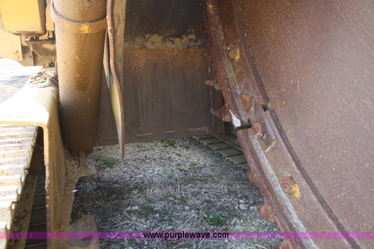 image for item 4891 1990 Vermeer T600D rock saw