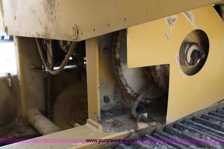 image for item 4891 1990 Vermeer T600D rock saw