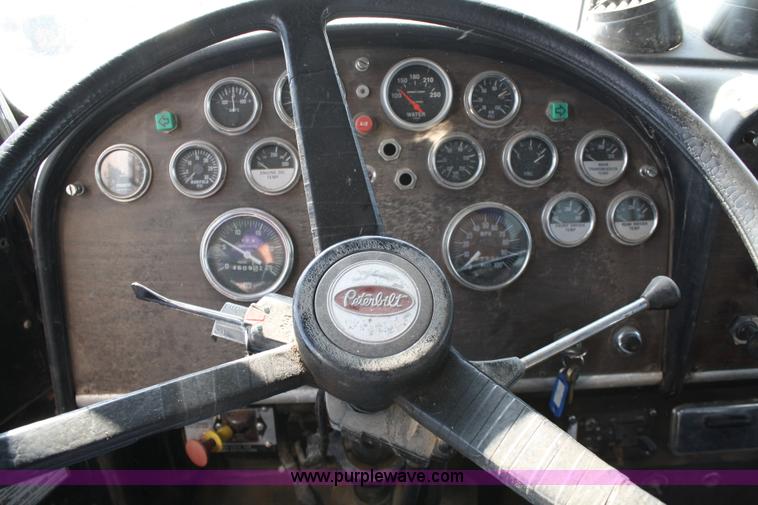 image for item 4892 1979 Peterbilt 359 dump truck