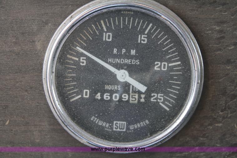 image for item 4892 1979 Peterbilt 359 dump truck