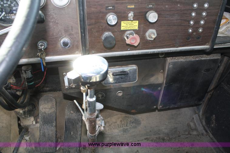 image for item 4892 1979 Peterbilt 359 dump truck