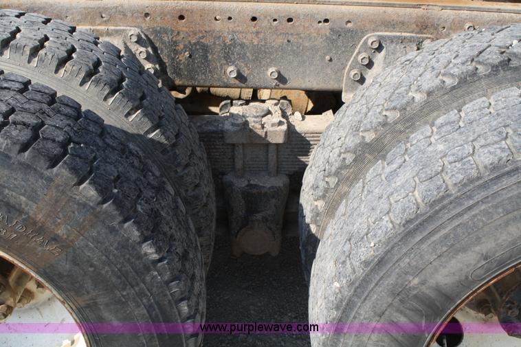 image for item 4892 1979 Peterbilt 359 dump truck