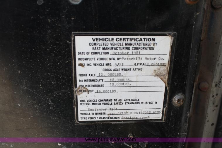 image for item 4892 1979 Peterbilt 359 dump truck