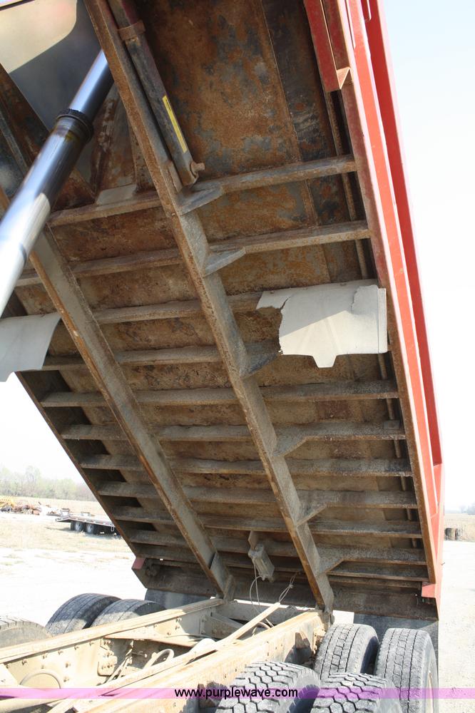 image for item 4893 1984 Kenworth W900 dump truck