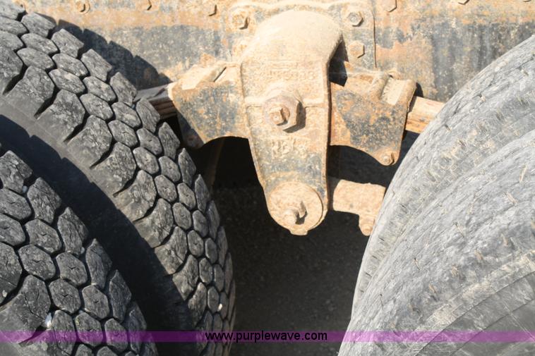 image for item 4893 1984 Kenworth W900 dump truck