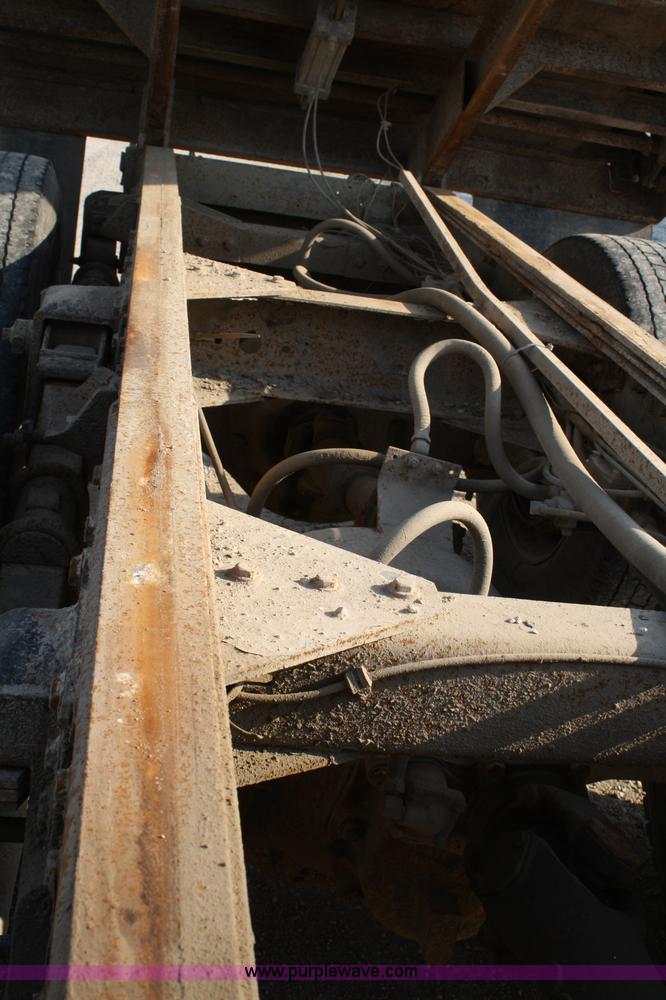 image for item 4893 1984 Kenworth W900 dump truck