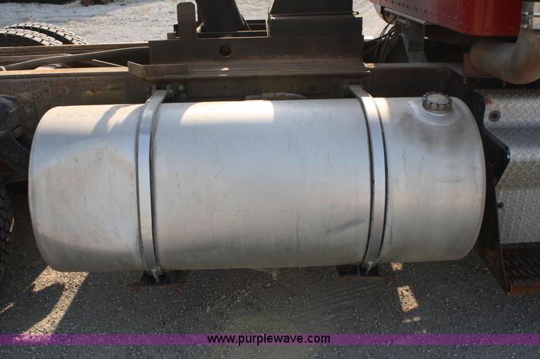 image for item 4893 1984 Kenworth W900 dump truck