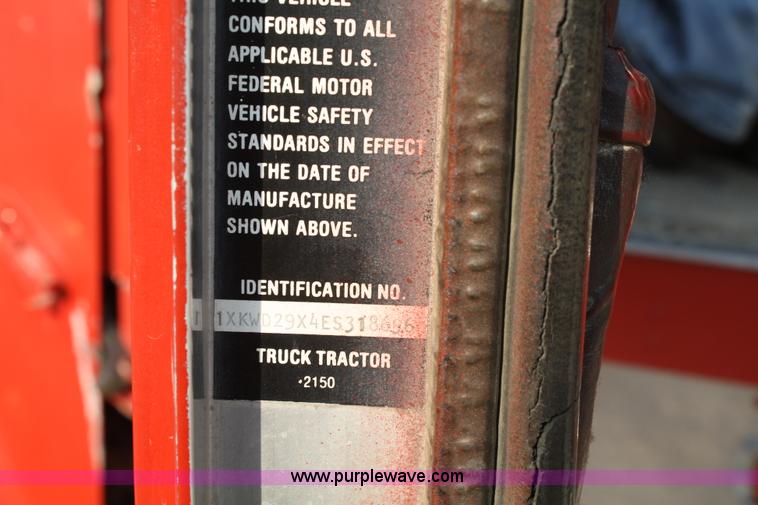 image for item 4893 1984 Kenworth W900 dump truck