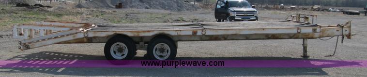 image for item 4895 1987 CZ 25' equipment trailer