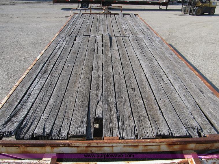 image for item 4895 1987 CZ 25' equipment trailer