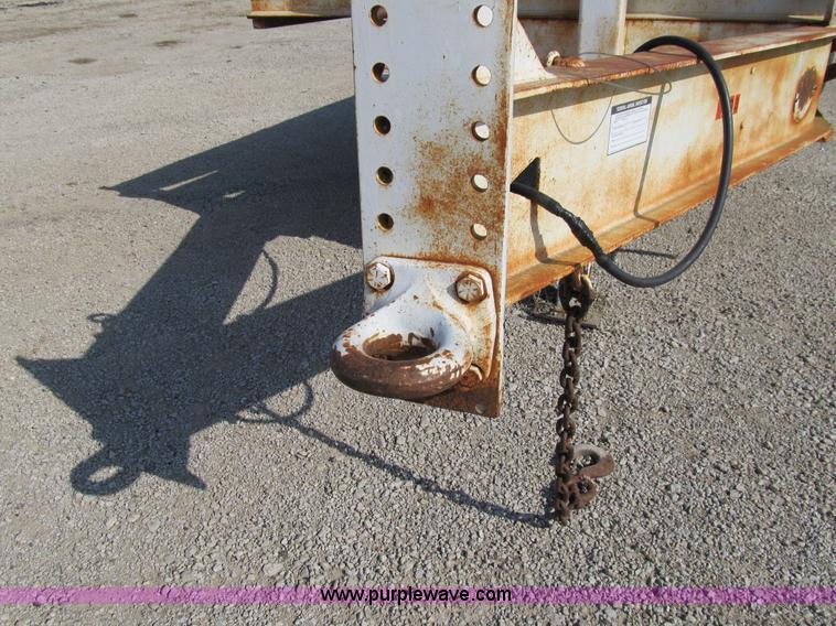 image for item 4895 1987 CZ 25' equipment trailer