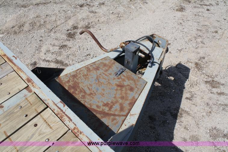 image for item 4897 1997 Interstate equipment trailer