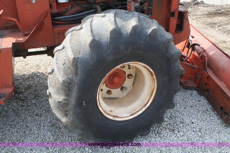image for item 4898 Ditch Witch 6510 trencher