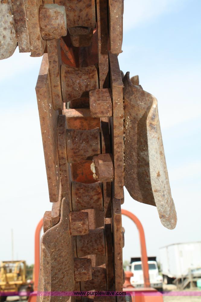 image for item 4898 Ditch Witch 6510 trencher