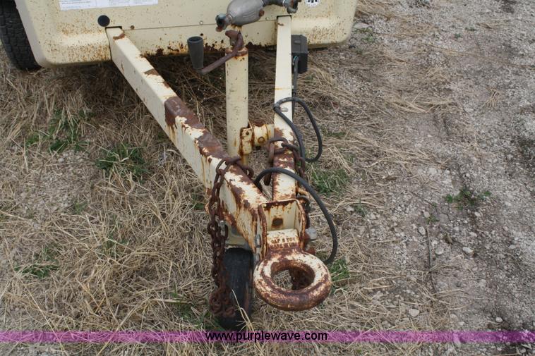 image for item 4900 1996 Ingersoll Rand P185WJD air compressor