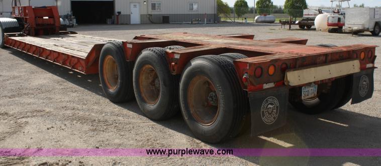 image for item 4904 1996 Witzco Challenger RG-50 lowboy trailer