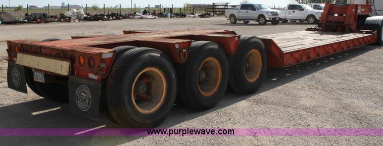 image for item 4904 1996 Witzco Challenger RG-50 lowboy trailer