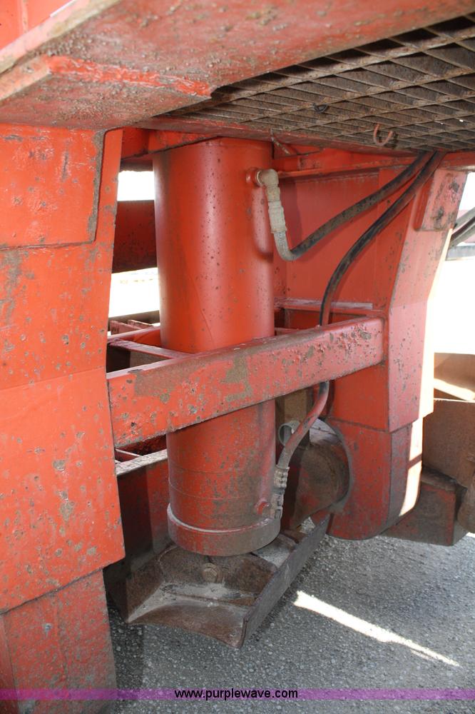 image for item 4904 1996 Witzco Challenger RG-50 lowboy trailer