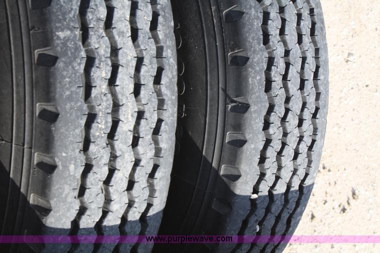 image for item 4904 1996 Witzco Challenger RG-50 lowboy trailer