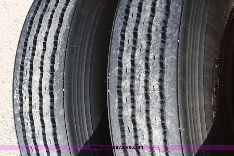 image for item 4904 1996 Witzco Challenger RG-50 lowboy trailer