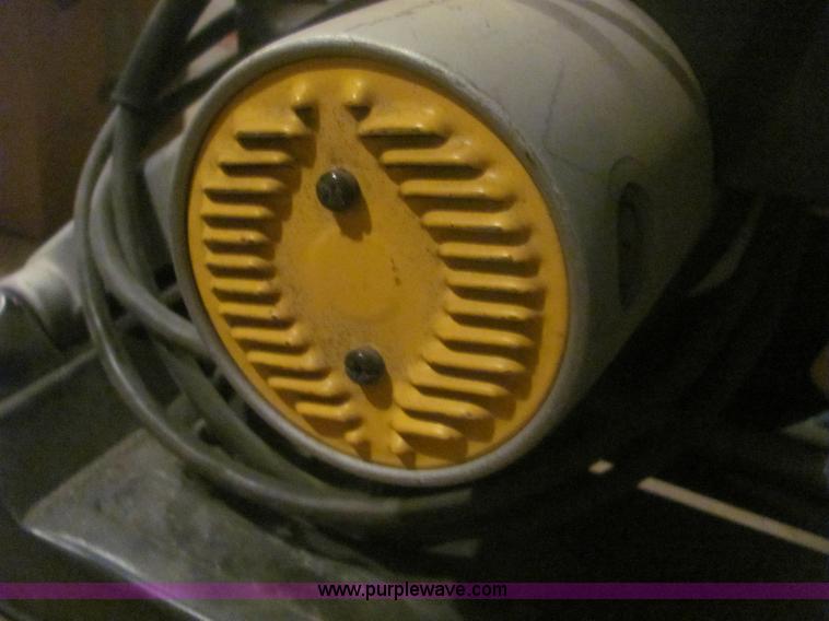 image for item 6117 Dewalt DW870 14" metal chop saw