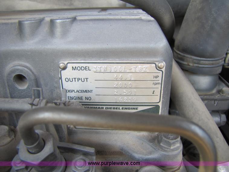 image for item 8247 1998 Takeuchi TB045 excavator