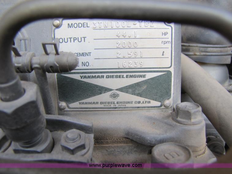 image for item 8247 1998 Takeuchi TB045 excavator