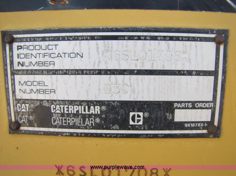 image for item 8478 Caterpillar D3C XL dozer