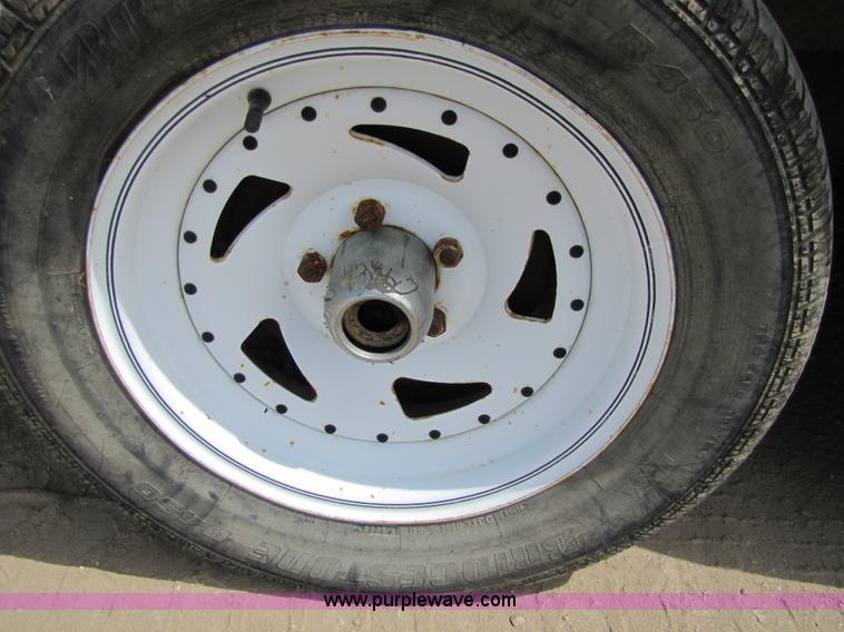 image for item 8518 1999 enclosed cargo trailer