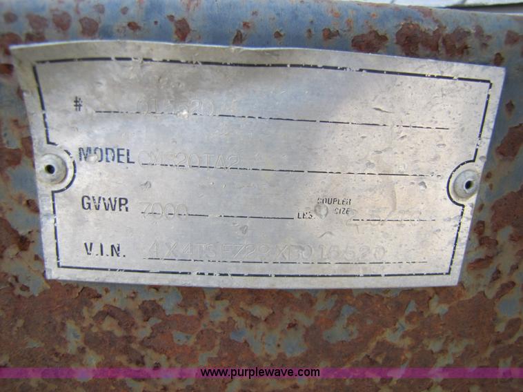 image for item 8518 1999 enclosed cargo trailer