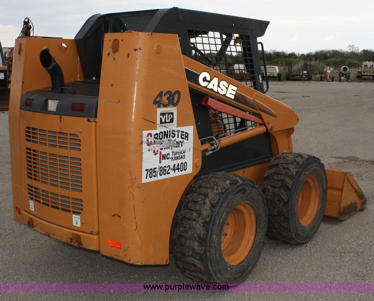 image for item 8709 2005 Case 430 skid steer