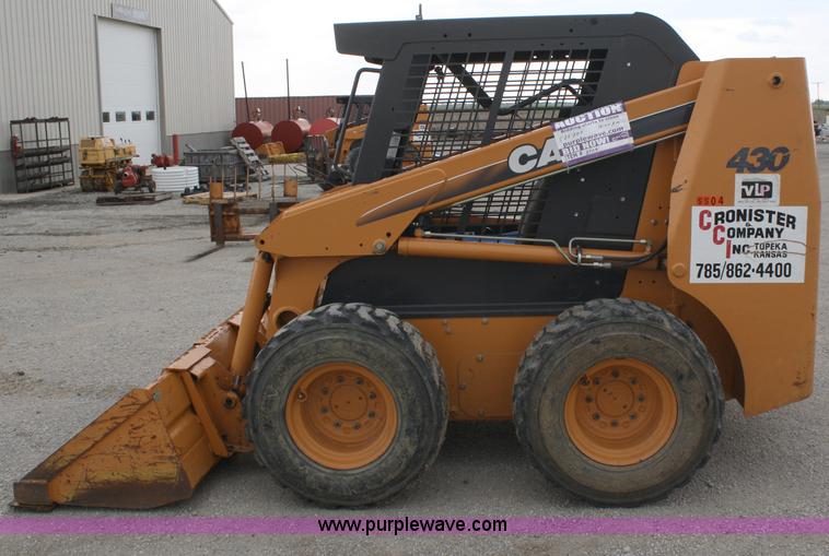 image for item 8709 2005 Case 430 skid steer