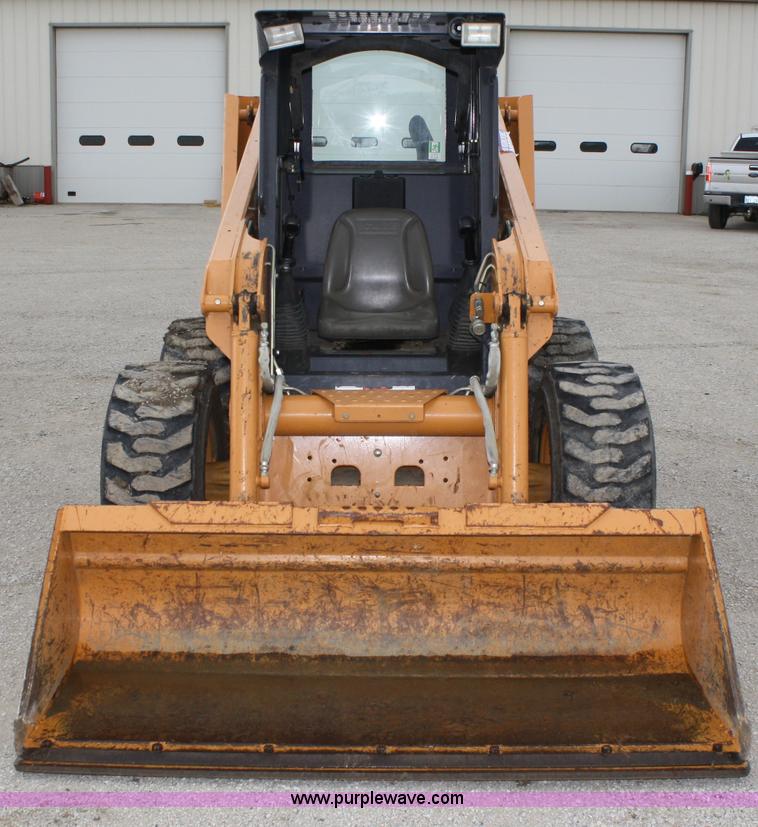 image for item 8709 2005 Case 430 skid steer